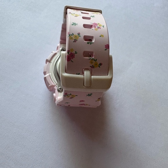 Casio Baby-G Little Sunny Chicks limited edition watch from Japan - Picture 8 of 13